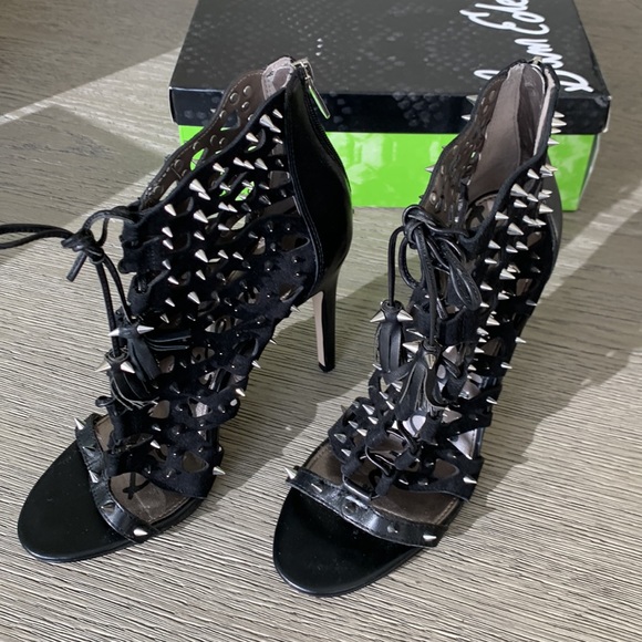 SAM EDELMAN, Allison Black Suede Stud Cutout, Size 9M. Like New. - Picture 2 of 10